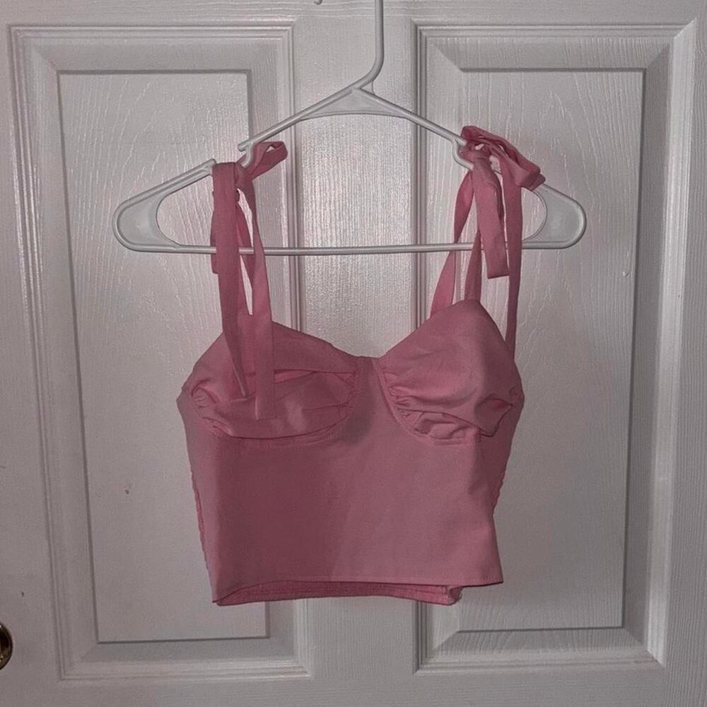 Kendall&Kylie Women's Pink Crop Top